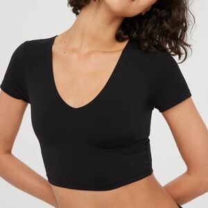 Offline by Aerie Cropped Black V-Neck Top Built in Bra Small